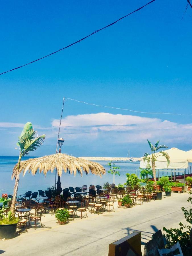 Seaside Apartment Koroni  Bagian luar foto